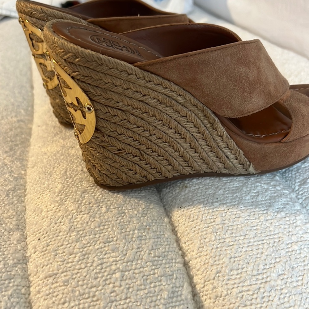 Tory burch sandals
